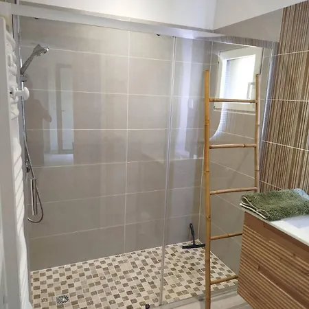 Domaine Des Terres Sauvages Apartmán *